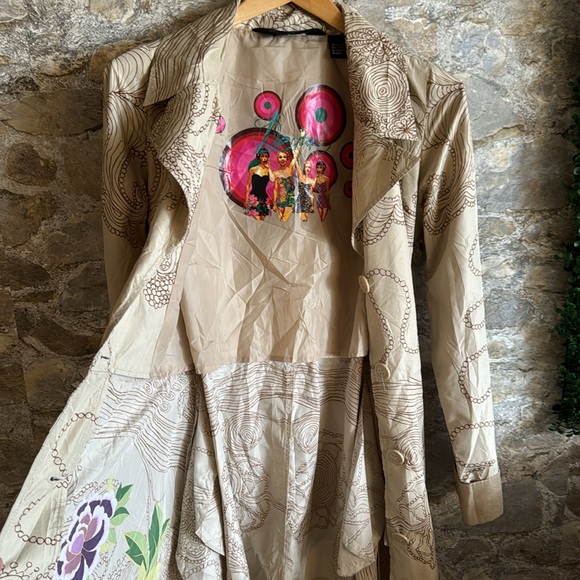 Desigual Light Trench Coat - Picture 6 of 6